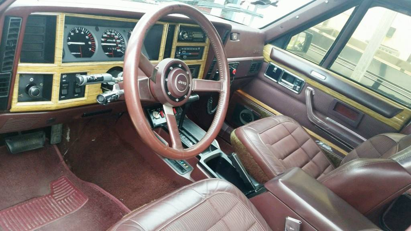 Illustration for article titled At $8,495, Would This Armored 1990 Jeep Wagoneer Limited Prove a Safe Bet?